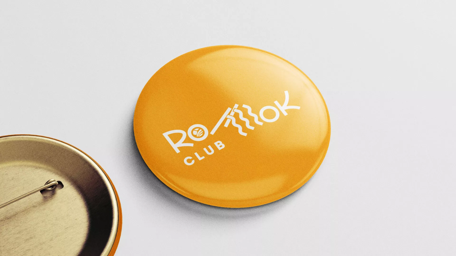 Создание логотипа суши-бара «Roll Wok Club» в Белой Холунице